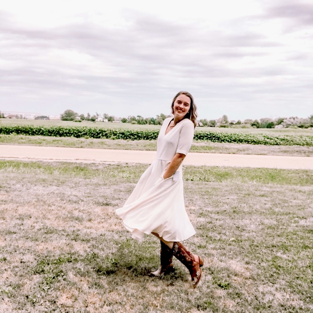 Gal Meets Glam Fit and Flare Midi Dress
